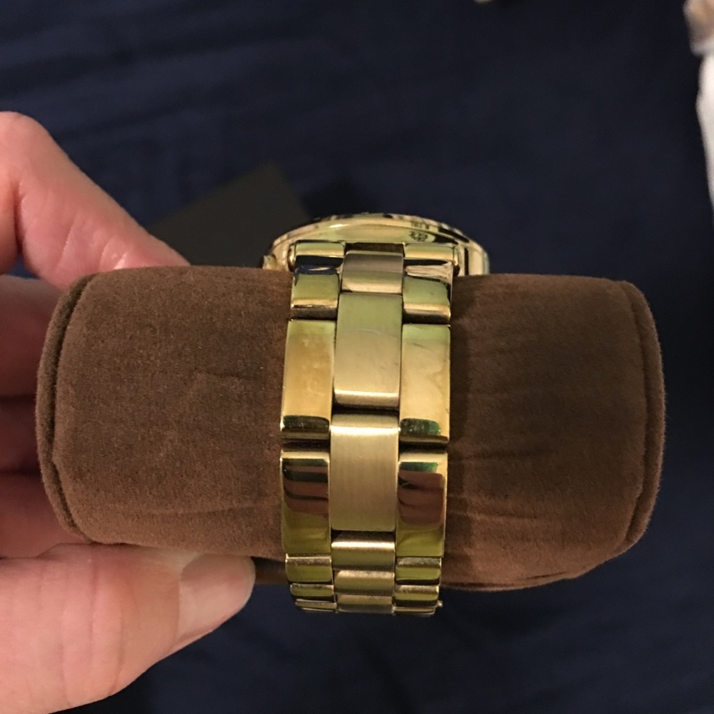 M.kors watch - Picture 3 of 7